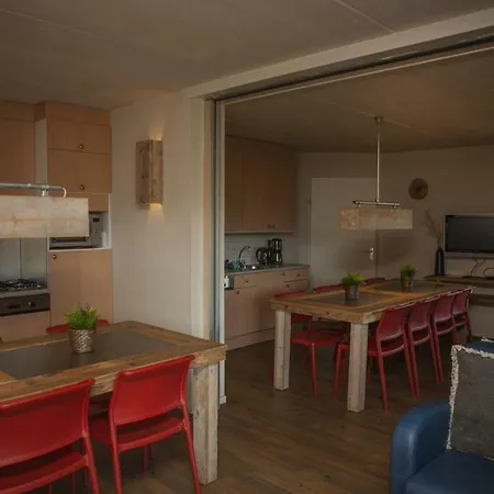 Chalet Ganzebeek 14 Pers. *