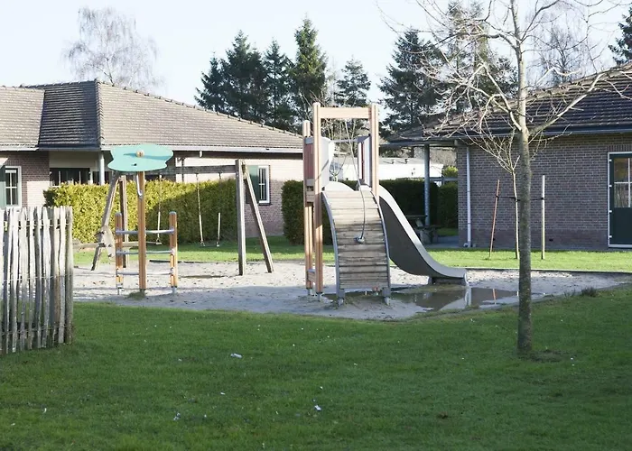 Chalet Ganzebeek 14 Pers. Voorthuizen